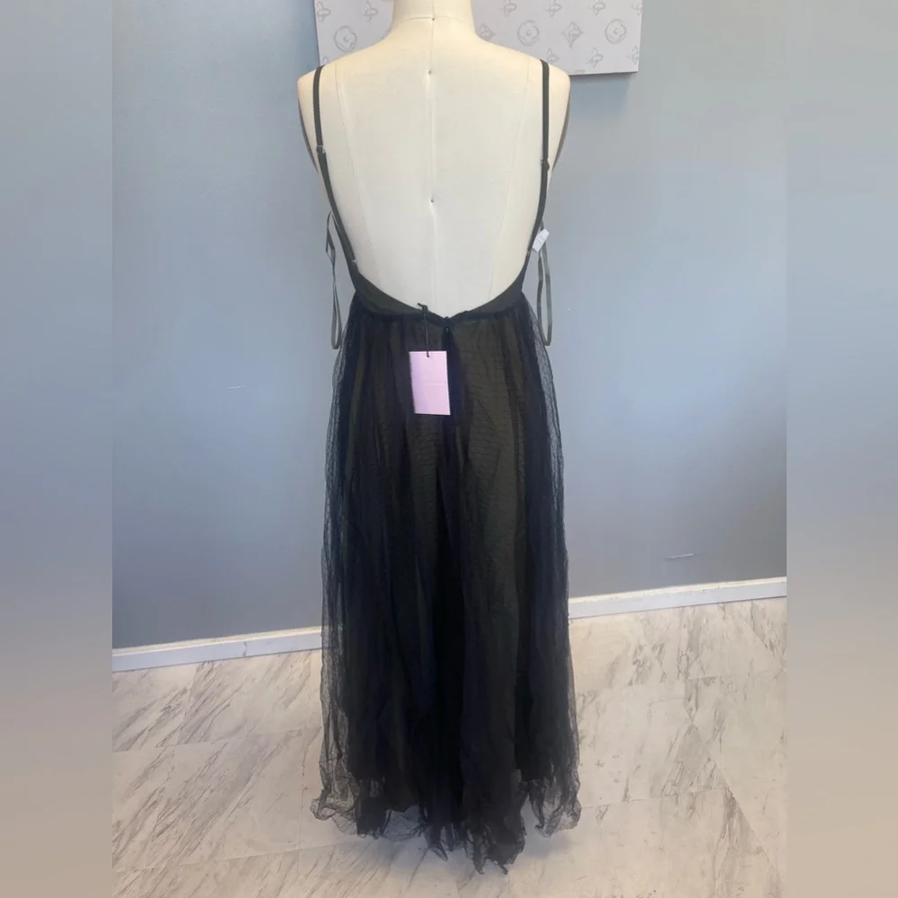 ame and Partners dress- black mesh with green under - Picture 3 of 5